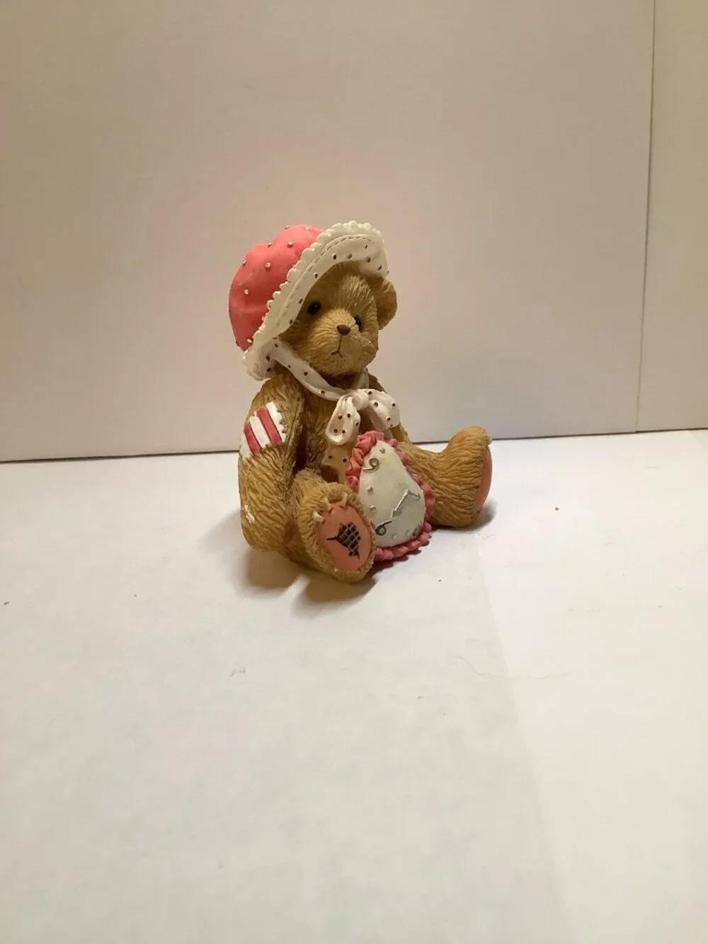 Cherished Teddies – Val 